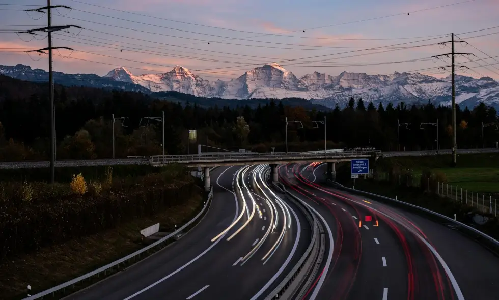 Sistema di trasporto svizzero e acquisto della vignetta per l'autostrada